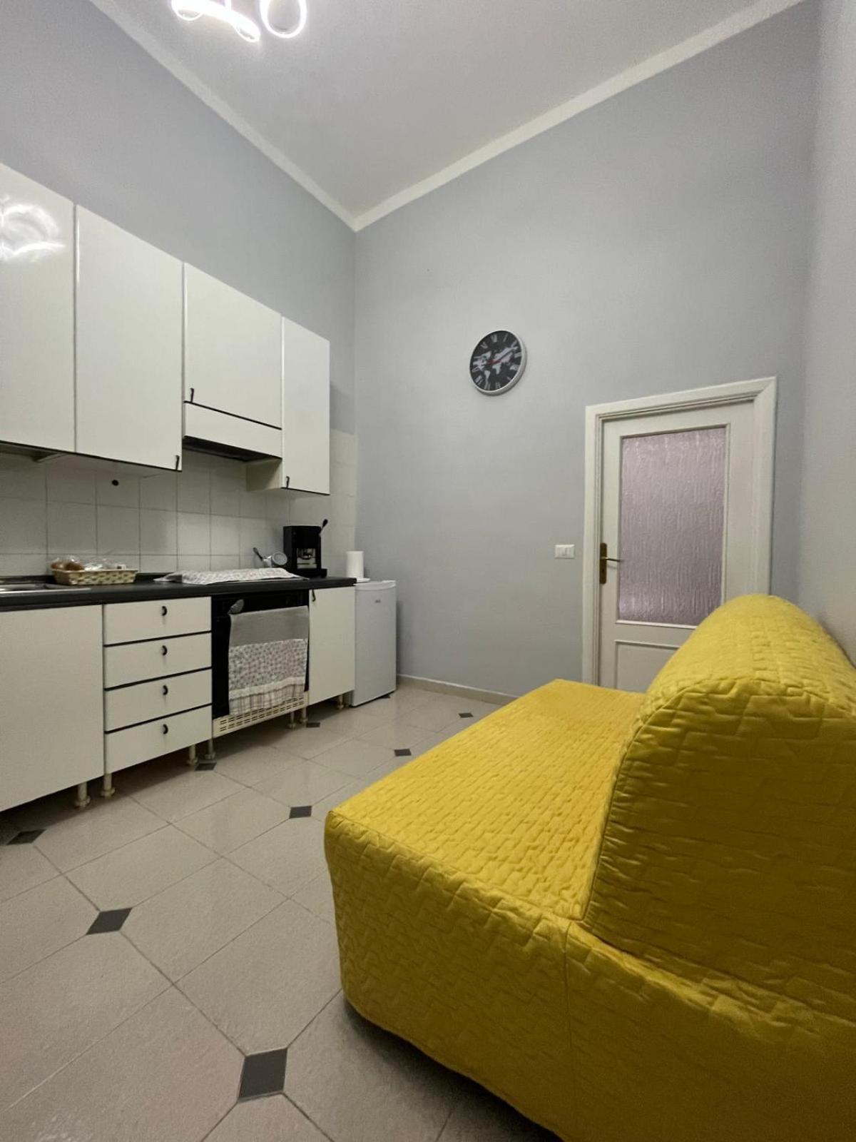 נאפולי Zimari Apartment מראה חיצוני תמונה