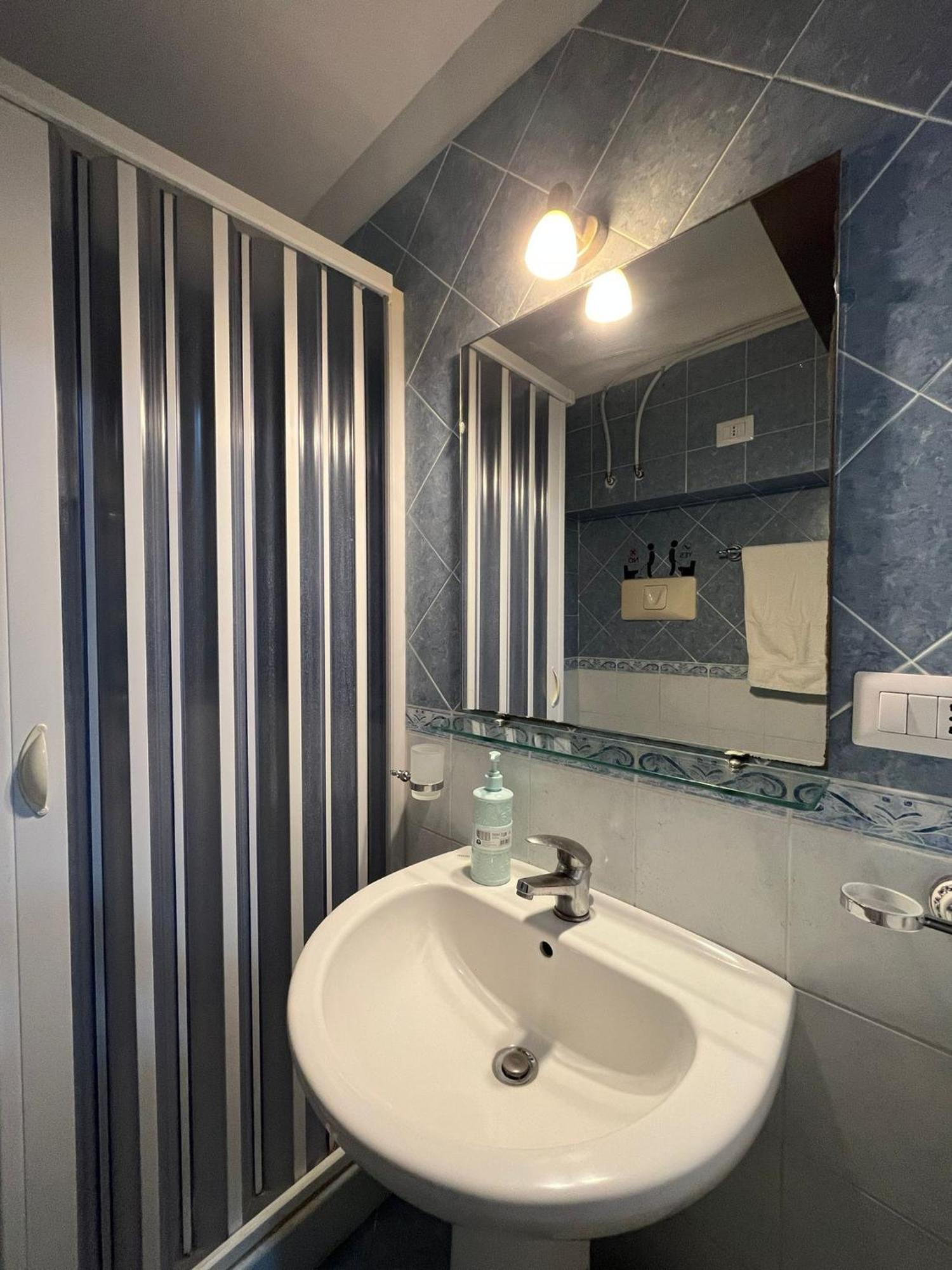 נאפולי Zimari Apartment מראה חיצוני תמונה